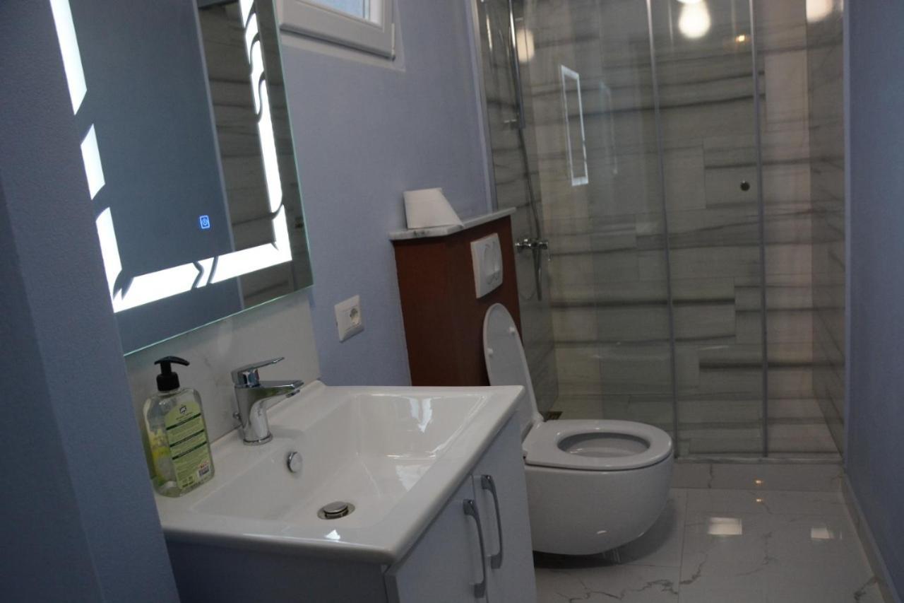 Royal Hotel Peshkopi Albania Eksteriør billede