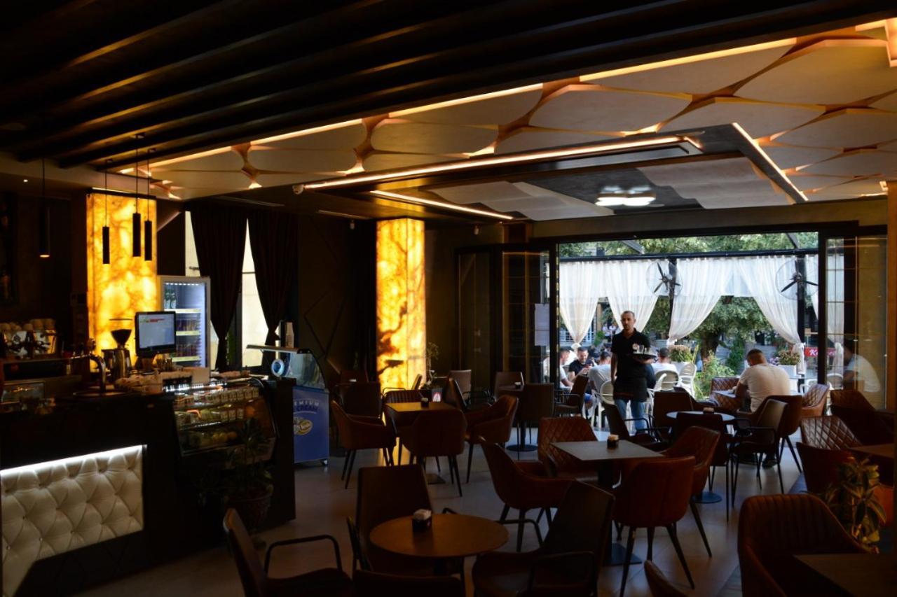 Royal Hotel Peshkopi Albania Eksteriør billede