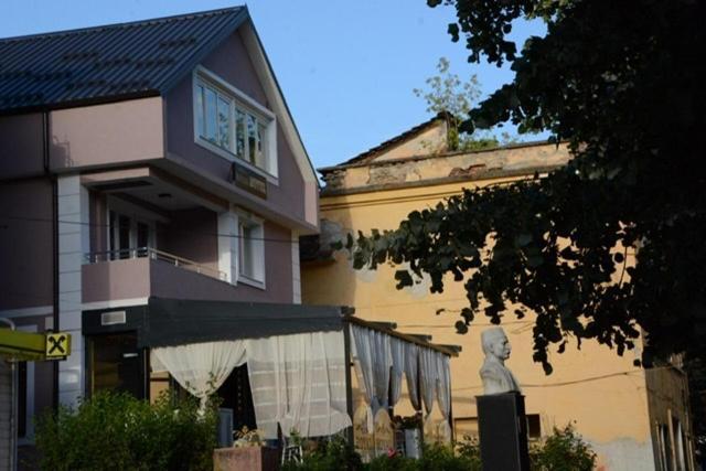 Royal Hotel Peshkopi Albania Eksteriør billede